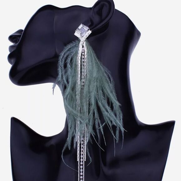 NWOT Feather & Rhinestone Earrings - Picture 1 of 2